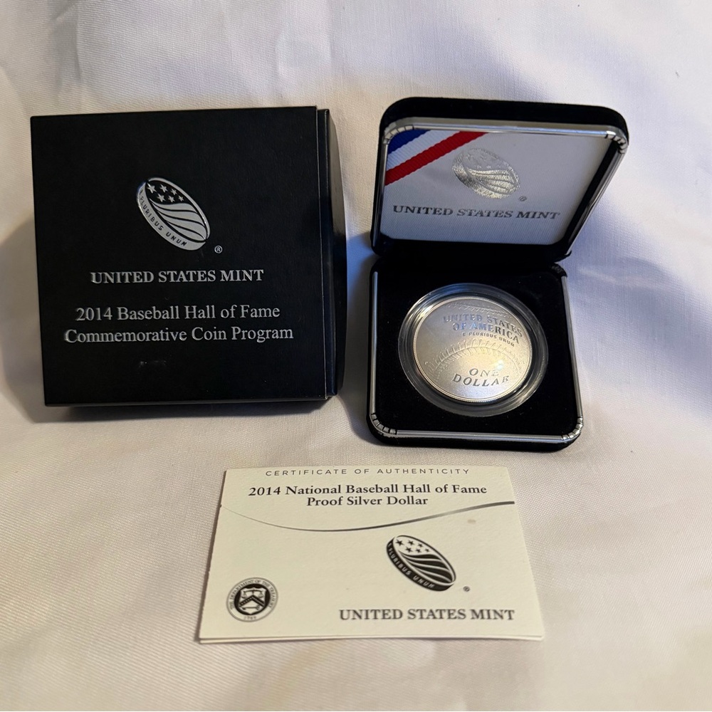 2014 National Baseball Hall Of Fame Commemorative PROOF Silver One Dollar